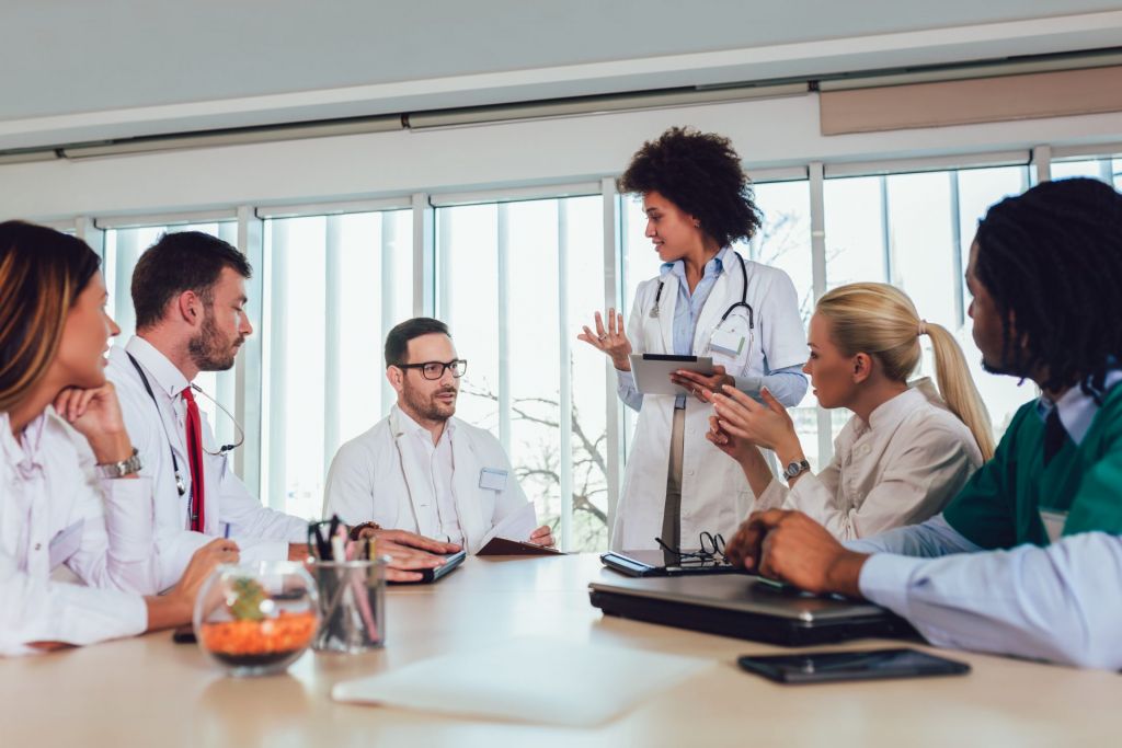 Airwavz Solutions Appoints Monte Dube to Market Advisory Board to Strengthen Healthcare Wireless Strategy